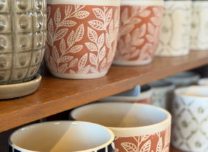 Interior pots